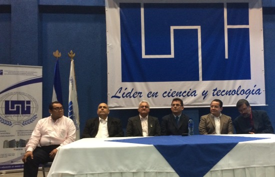 Profesionales graduados con competencias