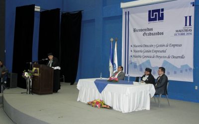 Profesionales se gradúan y actualizan conocimientos