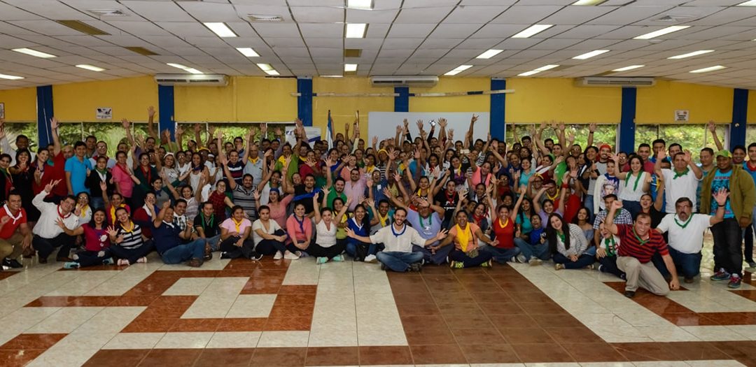 Desarrollo Exitoso del Seminario de Coaching y Team Building aplicando el Neuroliderazgo