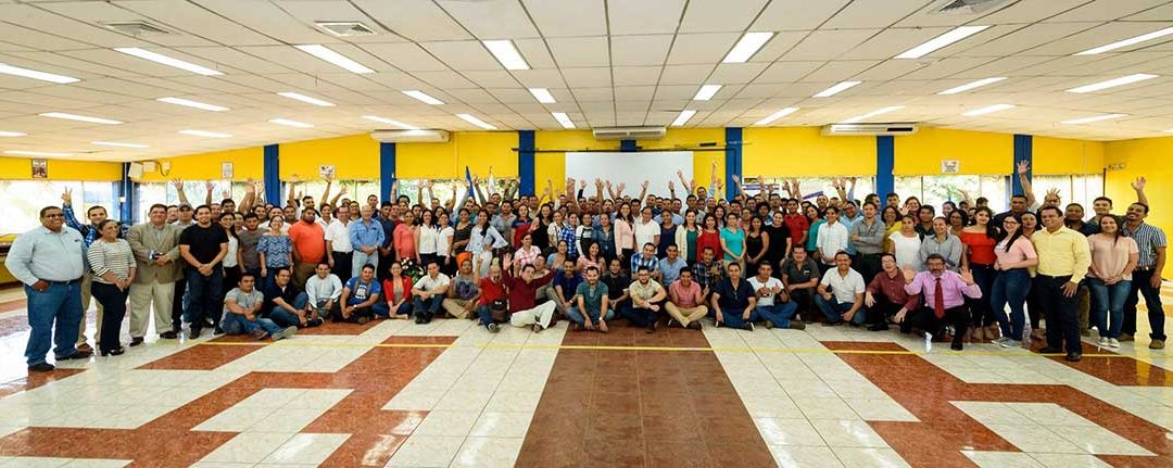 Desarrollo Exitoso del Seminario: El Desafío de Líder Coach Para formar Equipo de Alto Rendimiento